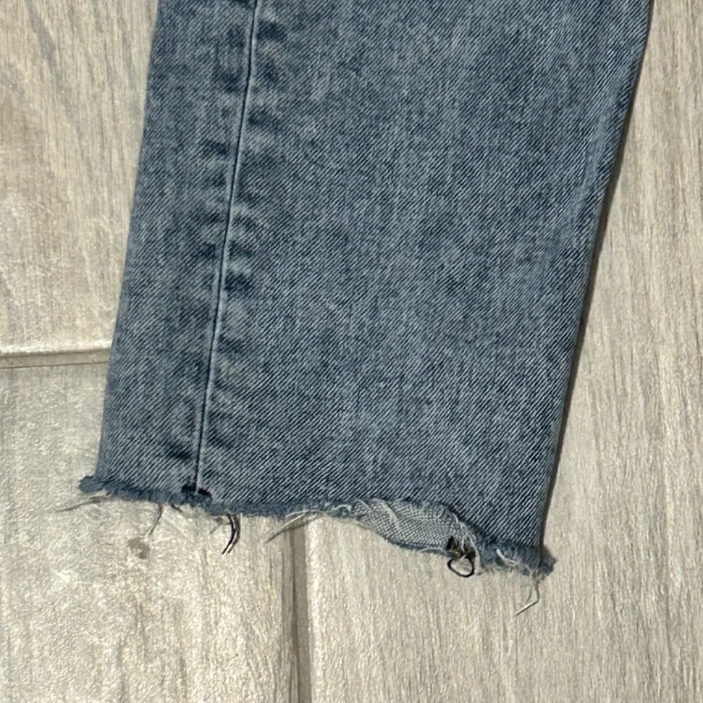 LIKE NEW! Women's Rag & Bone Nora Dre Low Rise Boyfriend Jeans - 25 - Picture 3 of 12